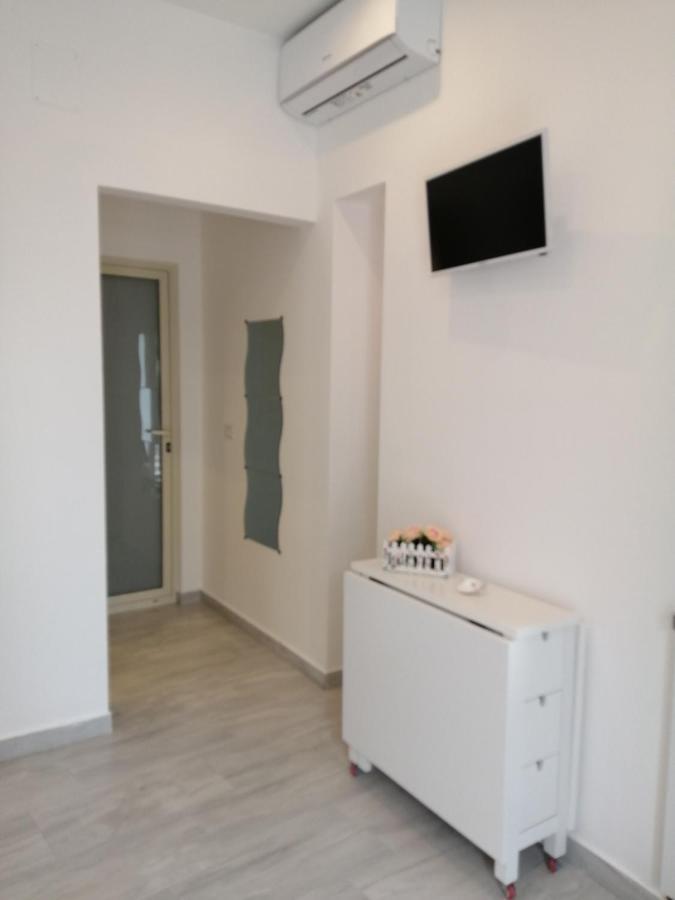Marvin'S Home Giardini Naxos Exterior photo