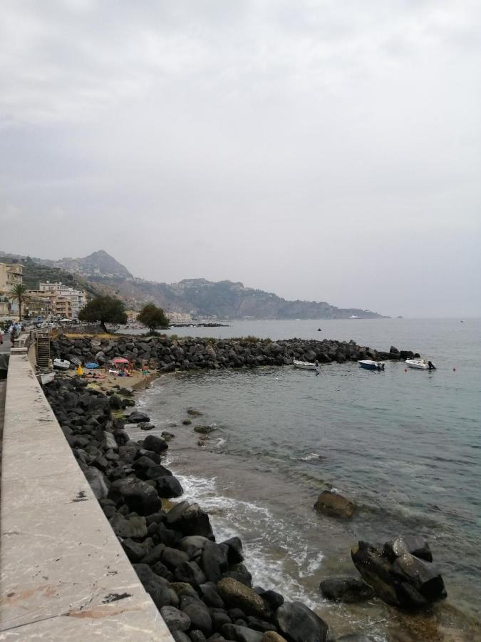 Marvin'S Home Giardini Naxos Exterior photo